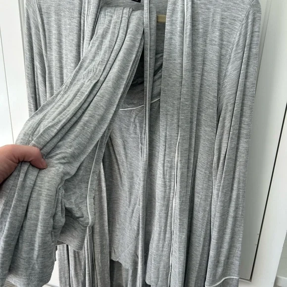 Pea in the Pod Gray Sleepwear Nursing Set - Picture 3 of 6